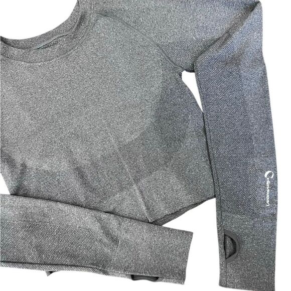 Climawear long-sleeve seamless crop top Size Small/Medium - Picture 4 of 14